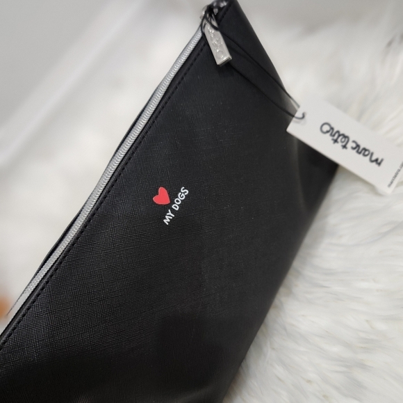 🔹️Marc Tetro 🔹️Love My Dogs black  Makeup Cosmetic Zippered Case ✨️🖤 - Picture 2 of 4